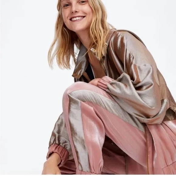 Zara Rose Gold Metallic Joggers - Picture 3 of 9